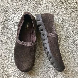 Skechers Chocolate Brown Suede Shoes Size 8